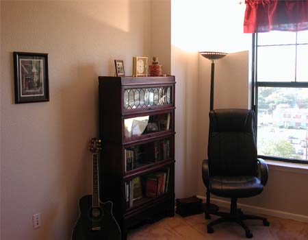 One Bedroom + Study: This is the small bedroom / study Dallas Theological Seminary